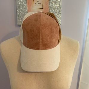 Suede tricolor Baseball hat